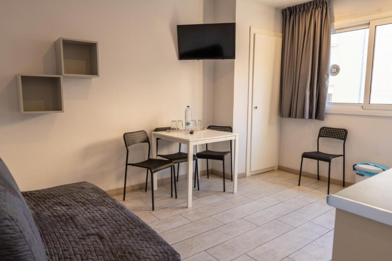Apartamentos Comfort กาเลญา ภายนอก รูปภาพ