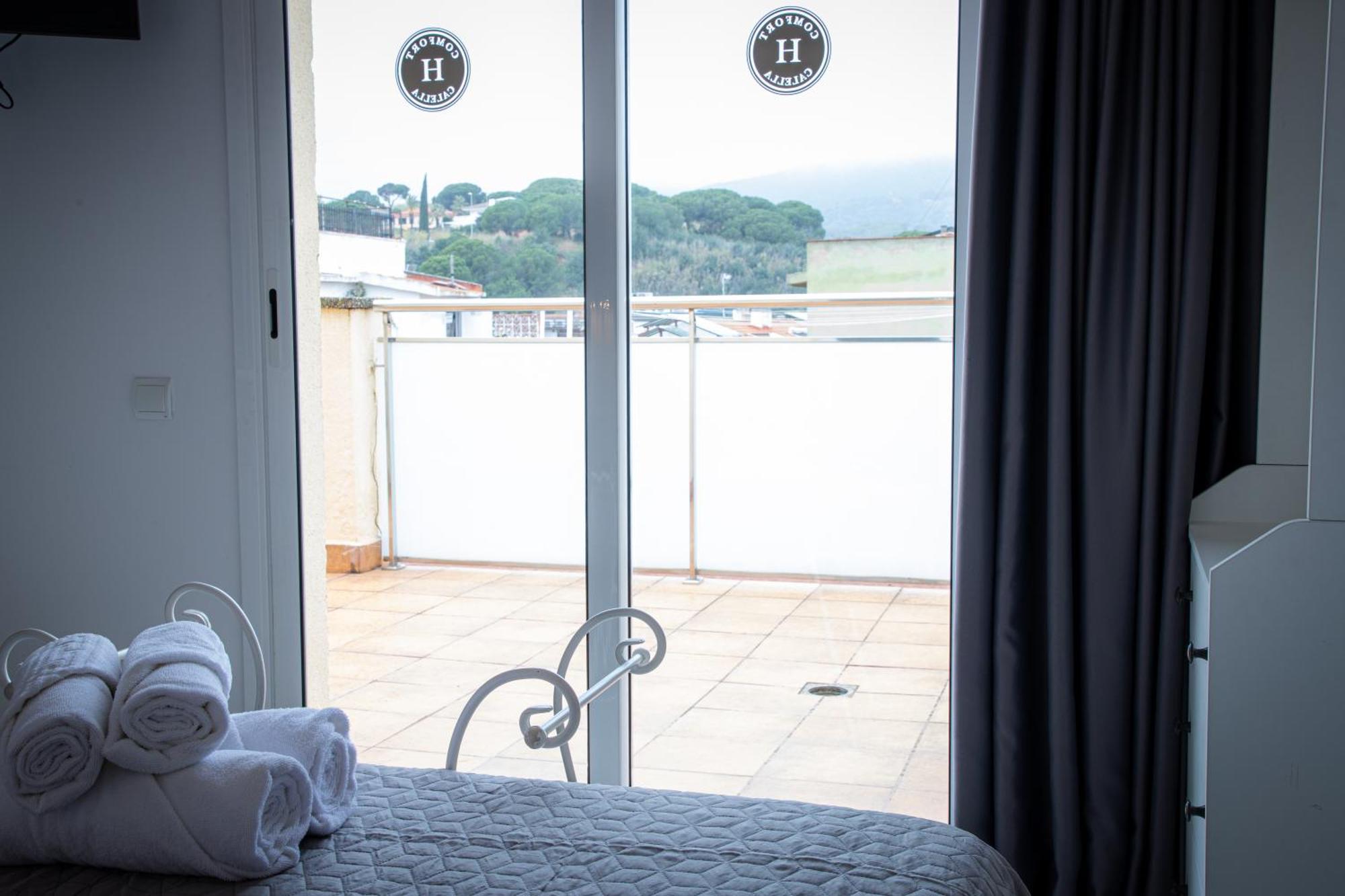 Apartamentos Comfort กาเลญา ภายนอก รูปภาพ
