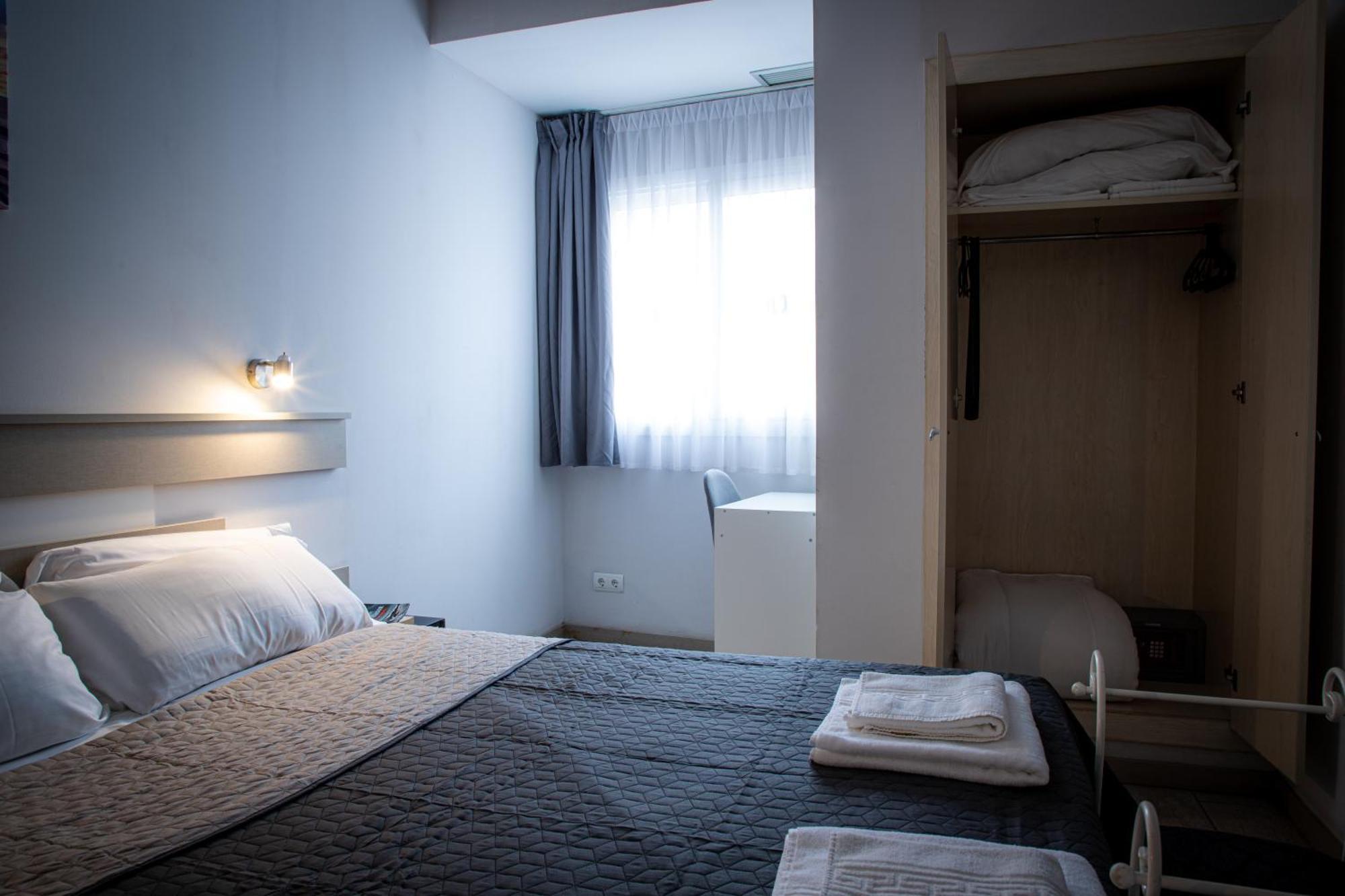 Apartamentos Comfort กาเลญา ภายนอก รูปภาพ