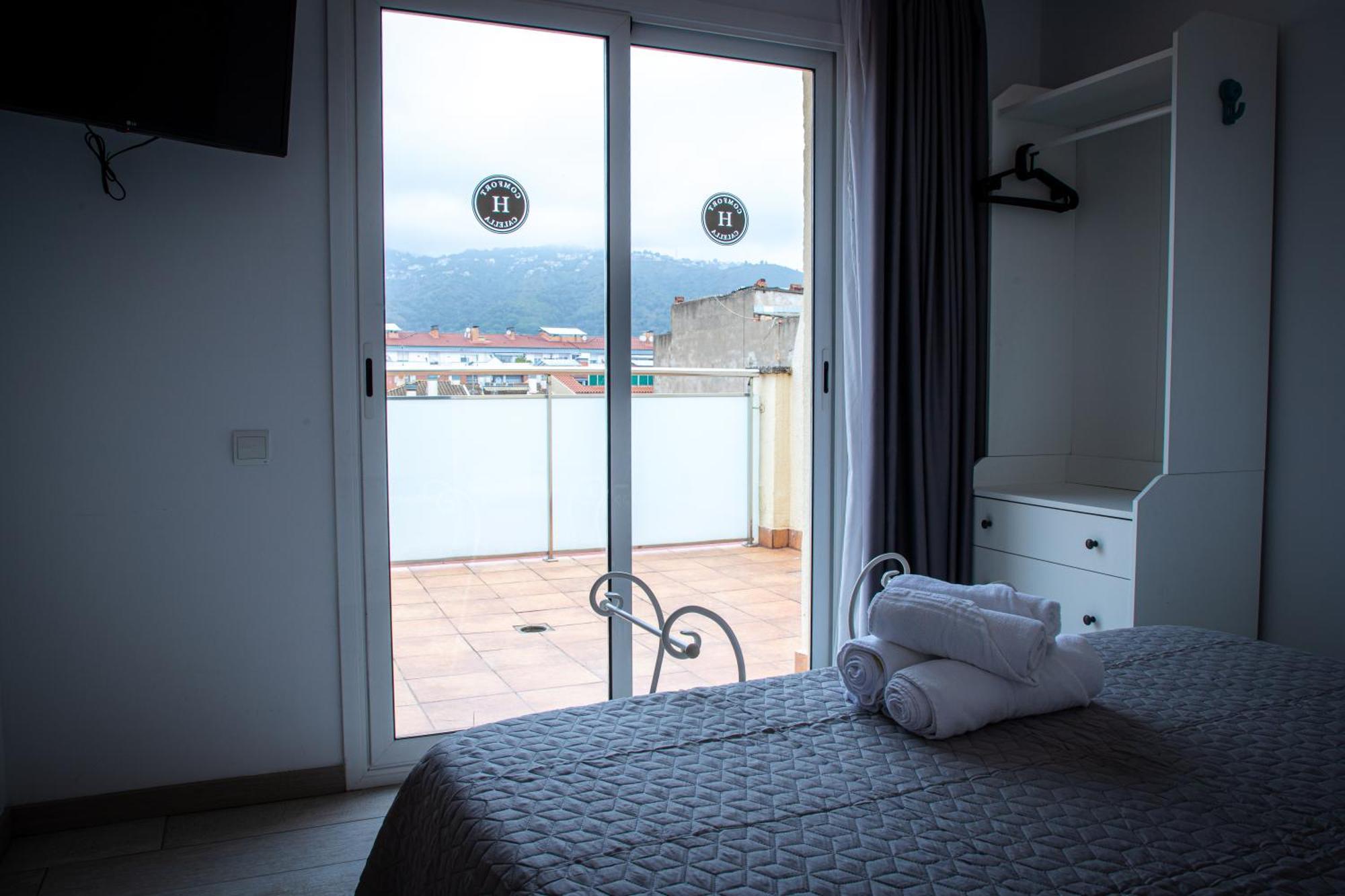 Apartamentos Comfort กาเลญา ภายนอก รูปภาพ